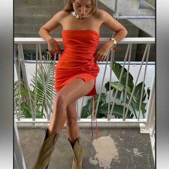 Sndys NOBU Strapless Ruched Mini Dress. Size S/M - Picture 2 of 10